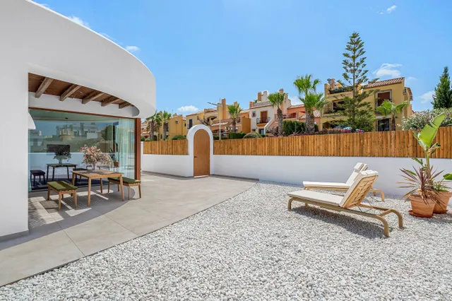 Villa 4 habitaciones 345m² en venta - Comunidad valenciana — 41