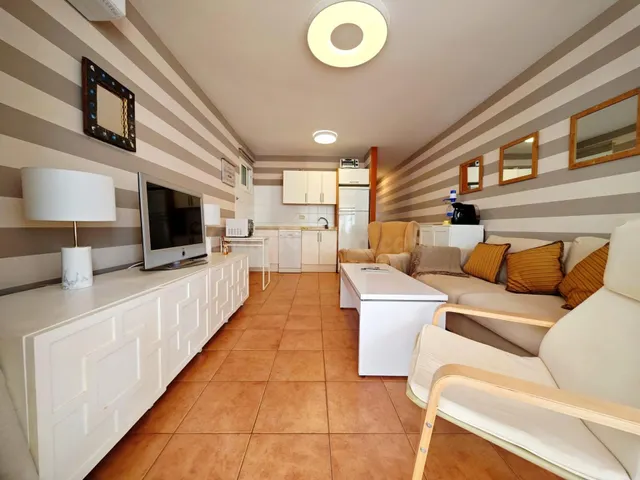 Apartamento con 2 habitaciones, en San Agustin, disponible p - foto 3