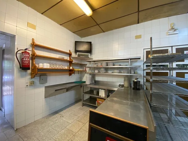 Terreno + Masía en venta en Bellaterra — 18