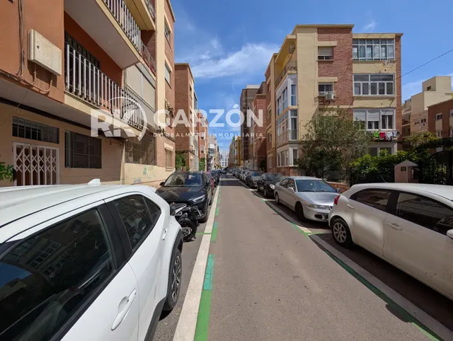 LOCAL EN ALQUILER EN EL CENTRO — 3