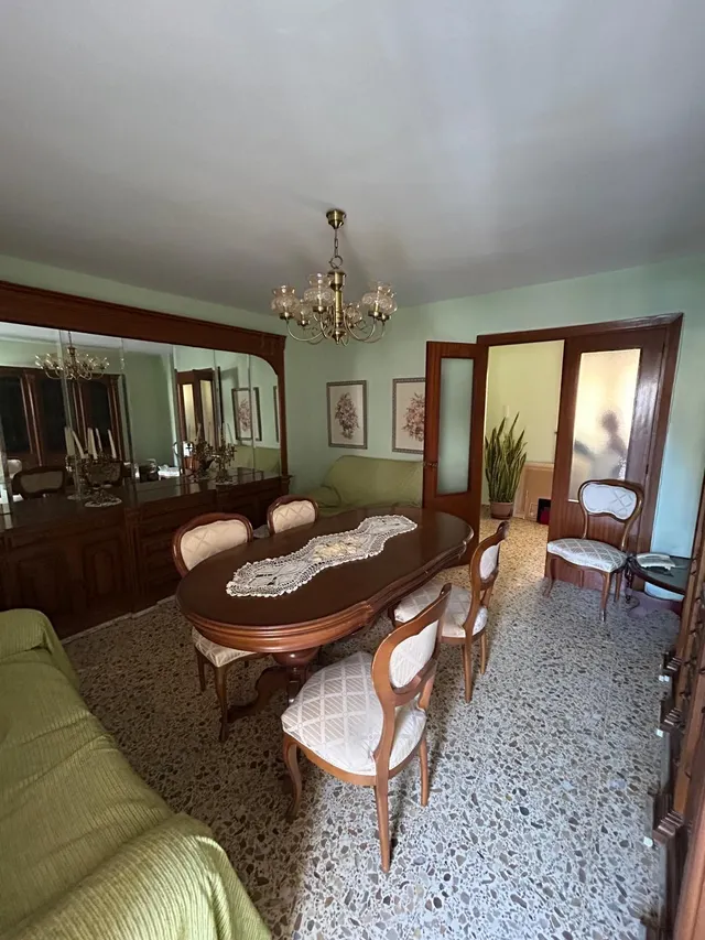 4 DORMITORIOS + 2 BAÑOS EN EL CORAZÓN DE EL EJIDO — 9