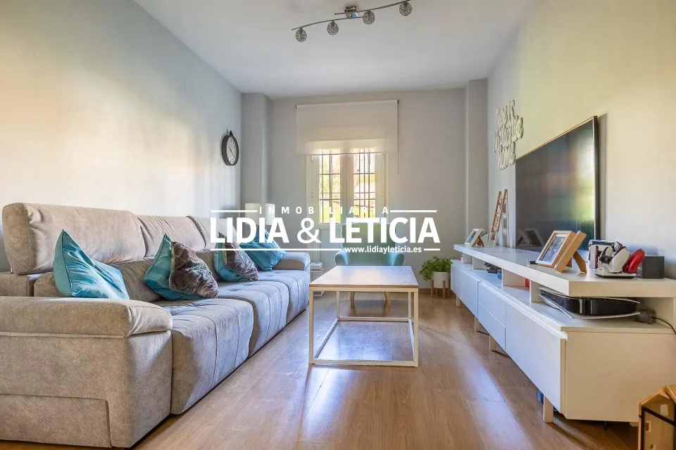 PISO EN ALCALÁ DE GUADAÍRA ZONA CENTRO