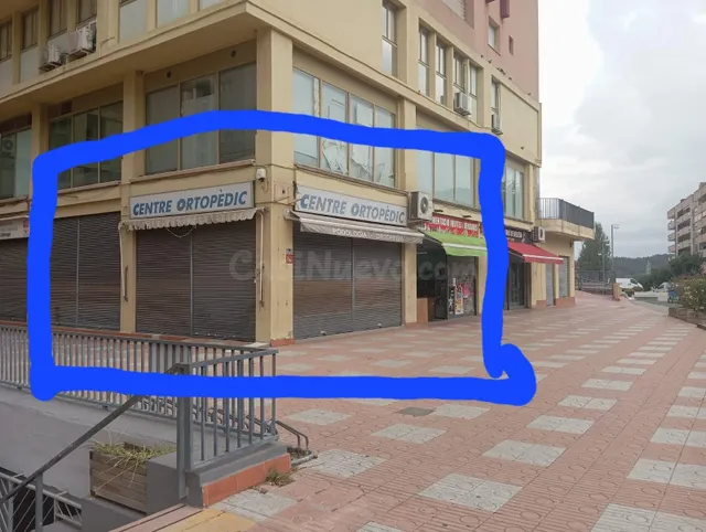 Local comercial 160m² en venta - La vila - foto 4