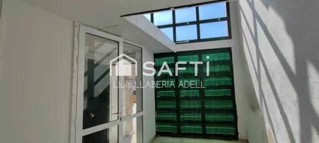 Vivienda / para LOFT / LOCAL DE 2 PLANTAS, en casco antiguo de Tarragona, cerca de plaza con zona comercial, restauración - zona fiestas. — 21
