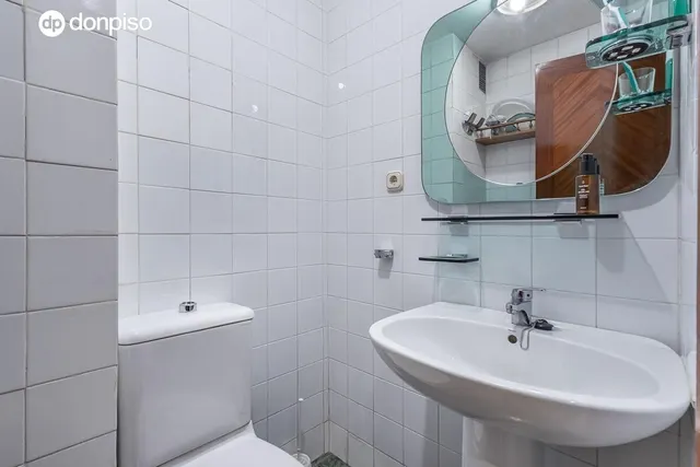 PISO EN PEDRO ANTONIO DE ALARCON — 22