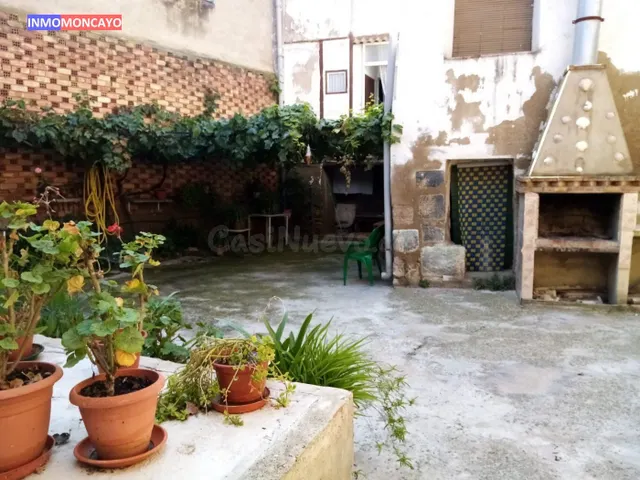 SE VENDE CASA SEÑORIAL EN MALLÉN (ZARAGOZA) - foto 3