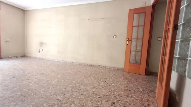 Amplio apartamento de 140m2 en centro de Orihuela — 10