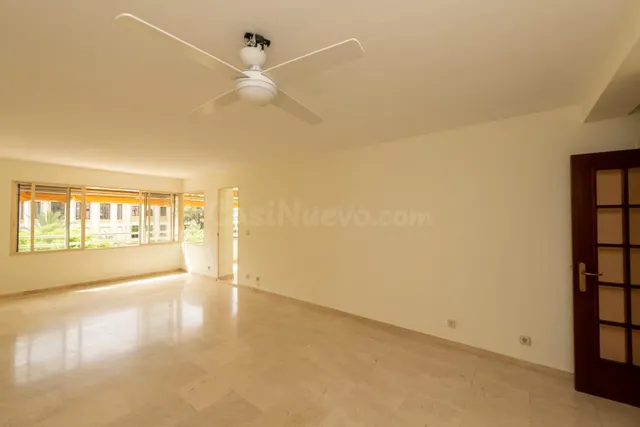 Estupenda vivienda con vistas a los jardines de la Diputación!! — 2