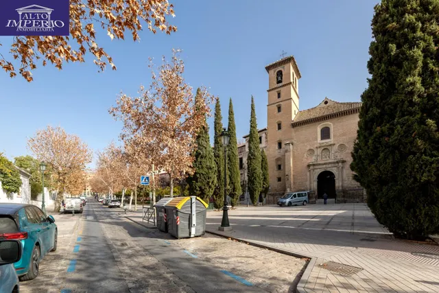 ☀️ Luz, balcón y ubicación: una oportunidad única en Acera de San Ildefonso — 2