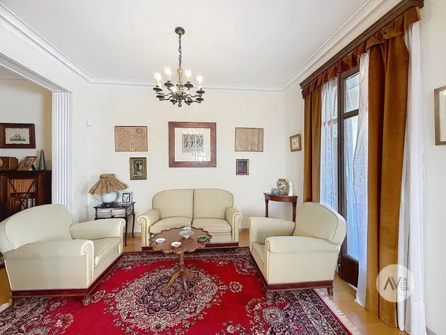 Amplio Piso en Sant Gervasi - La Bonanova, Ideal para Reformar — 6