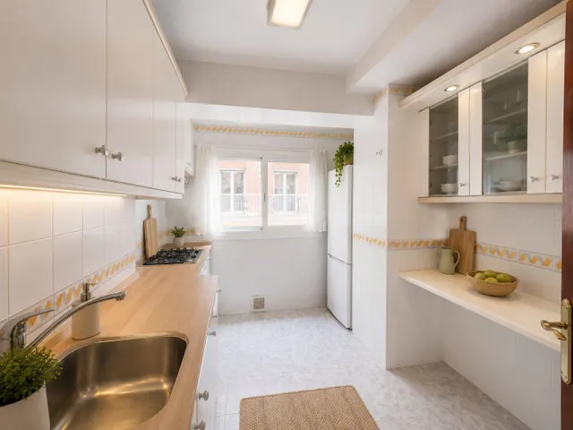 Amplio apartamento con gran potencial en Bons Aires, Palma d - foto 3