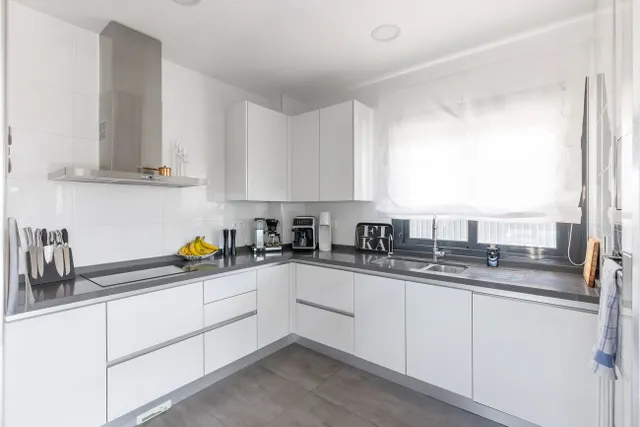 Villa 4 habitaciones en venta - Zona los Frutales — 13