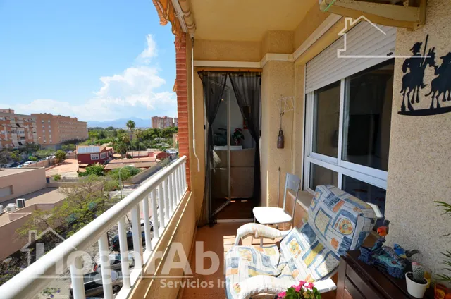 Amplio y exterior con piscina, garaje y trastero — 6