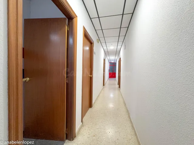 Oficina en alquiler – C/ Eugenio Frutos Cortés (zona Estació - foto 3