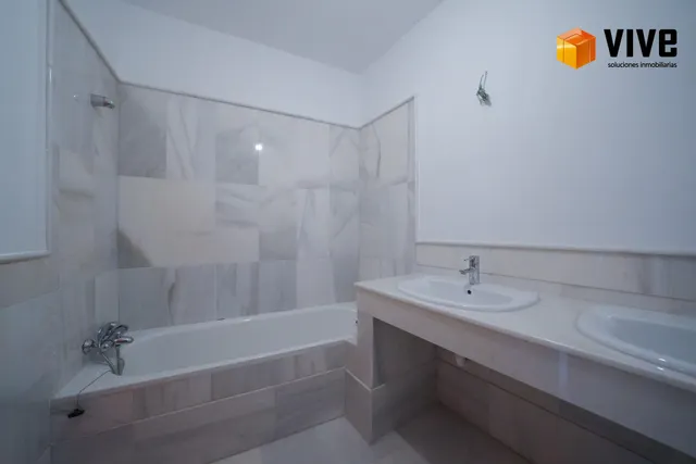 Espectacular casa a estrenar en zona cruz roja — 22