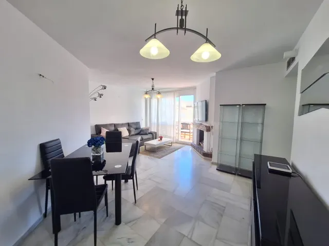 ELEGANTE PISO EN PUERTO MARINA - BENALMÁDENA - foto 5