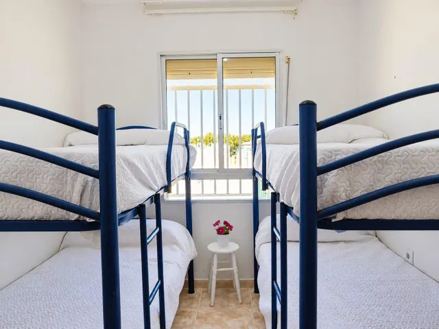 PISO EN EL CENTRO CON TRES habitaciones — 4