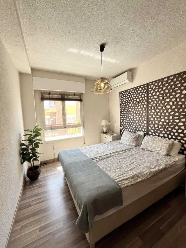 Apartamento de 3 dormitorios y 2 baños a 200 metros de Playa del Cura — 7
