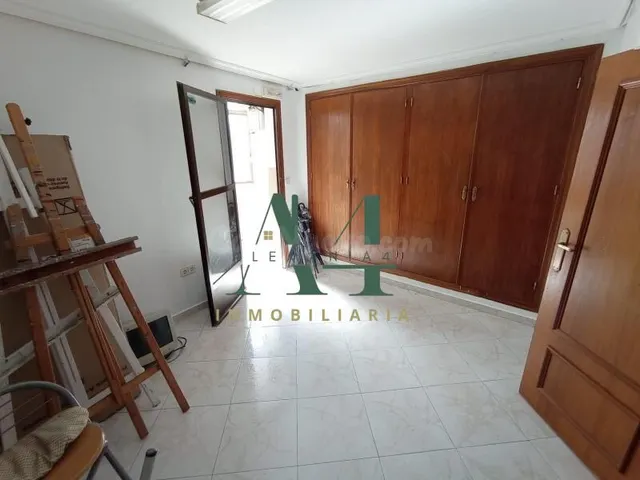 2 locales unidos junto a Obispo Galarza - foto 4