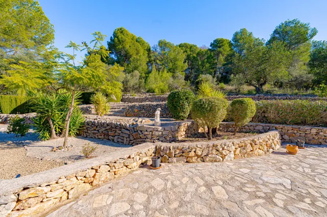 Finca Valleverde. Encantadora villa de una sola planta en venta en Llíber con una gran parcela. — 31