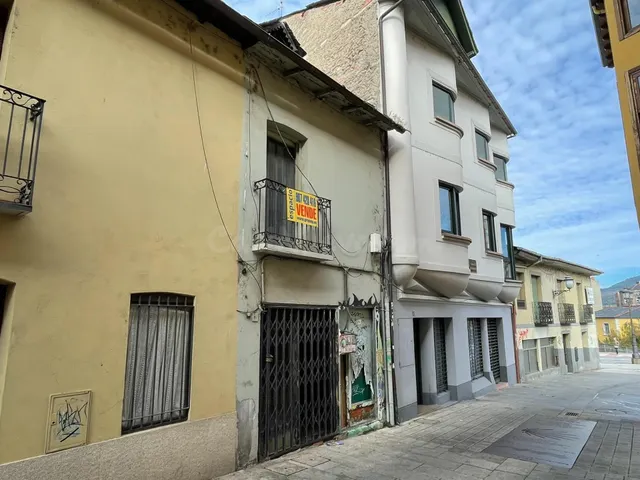 Venta casa en el casco antiguo de Ponferrada - foto 3