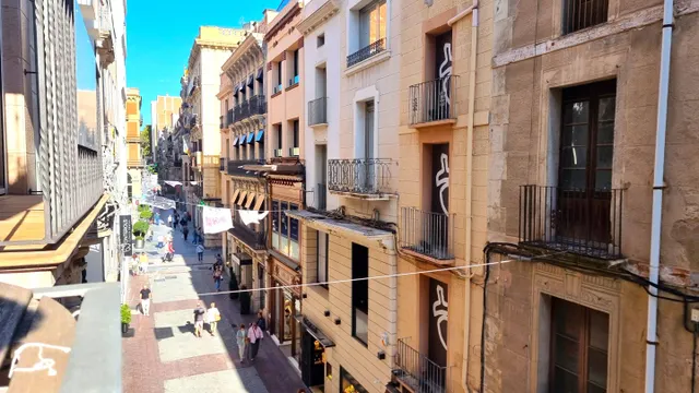 Piso de 2 habitaciones amueblado de alquiler en Reus — 13