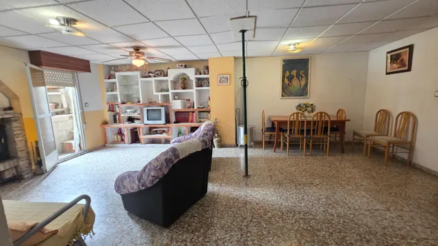 Casa de 249 m2 con dos plantas independientes y terraza de 150 m2, entre el auditorio y el parque central de Paterna — 39