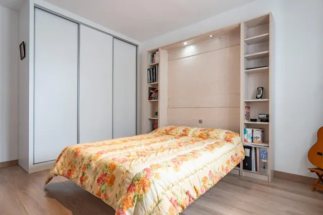 Piso en venta en Caleta de Vélez junto al mar — 34