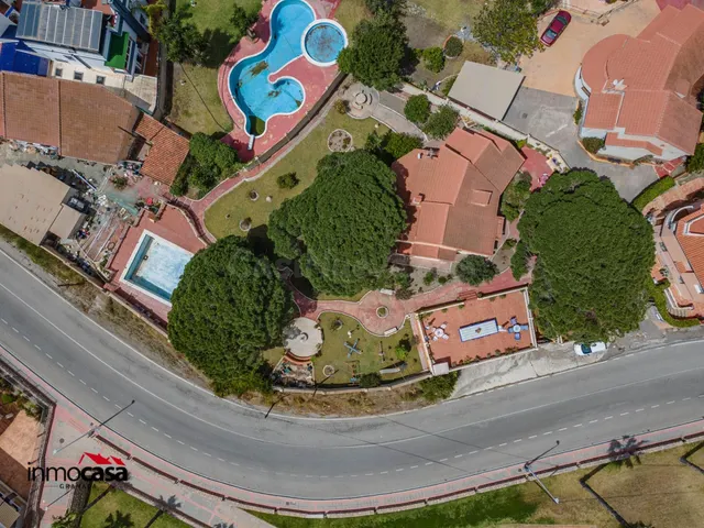 La finca más exclusiva de Motril: piscina, vistas al mar y s - foto 2
