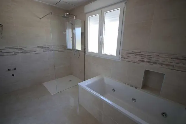 Villas de Obra Nueva en Pinoso en parcelas rústicas — 8