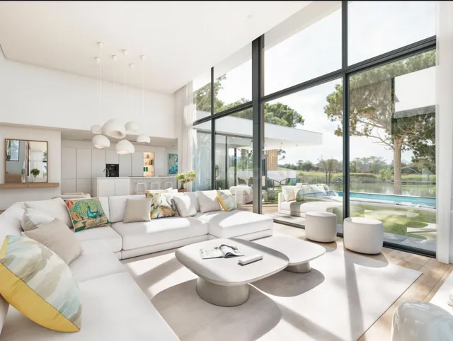 Chalet 3 habitaciones 375m² en venta - Costa Del Sol - foto 2