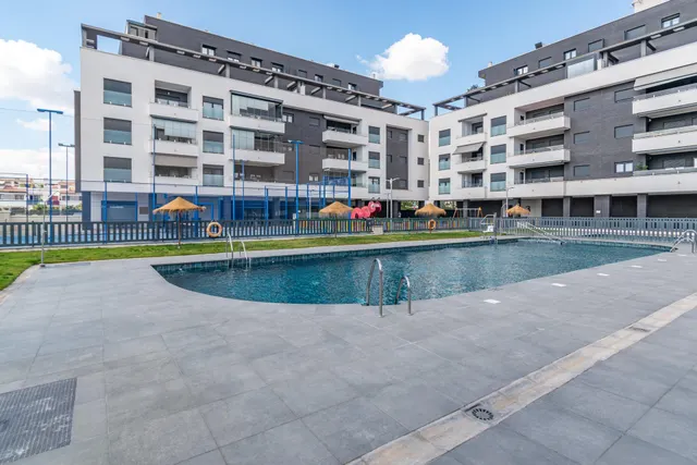 Exclusiva vivienda en Residencial Nevada — Urbanización de lujo junto al Centro Comercial Nevada — 27