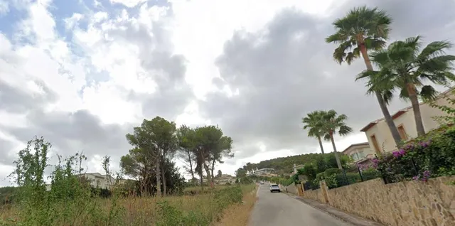 OPORTUNIDAD ÚNICA !! SOLAR PLANO EN VENTA EN JÁVEA CON PROYECTO Y LICENCIA DE construcción !! — 24