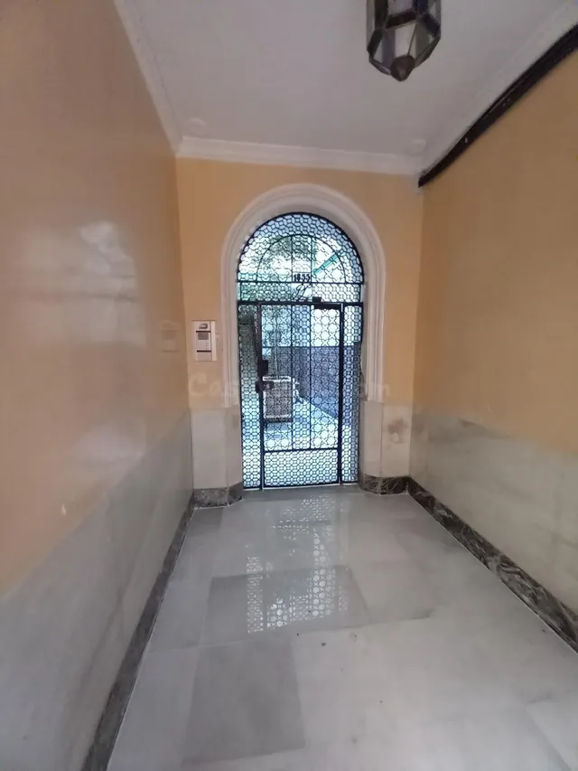 CASA SEÑORIAL DE 1888 EN PLENO CENTRO DE CÁDIZ CON OPCION A 