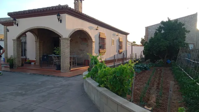 VENTA  DE DOS CHALET EN CAMINO DE MOLINO VIEJO — 34