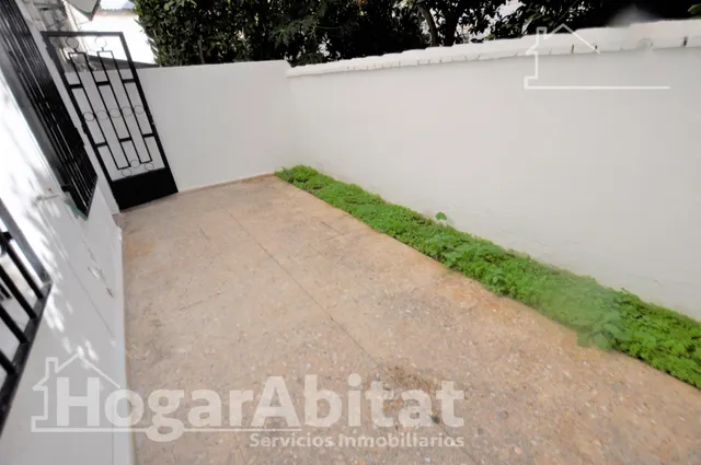Dos terrazas privadas en esta luminosa planta baja exterior — 4