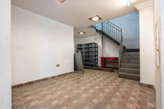 Local Comercial en venta — 10