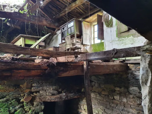 PARA REHABILITAR EN XENTOSO, MONFERO — 7