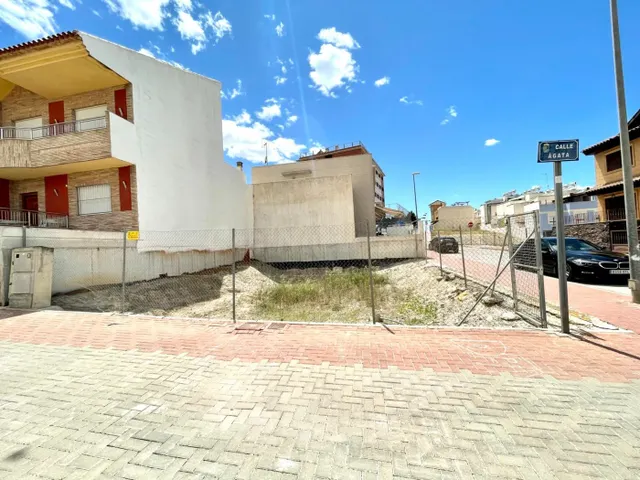 Solar en esquina en Cañada de las Eras - foto 4