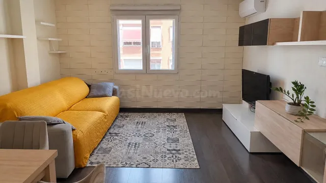 Piso de 4 habitaciones con ascensor en Els Orriols