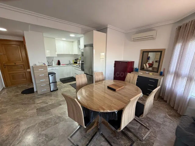 Apartamento con vistas al mar en Punta Prima - foto 4