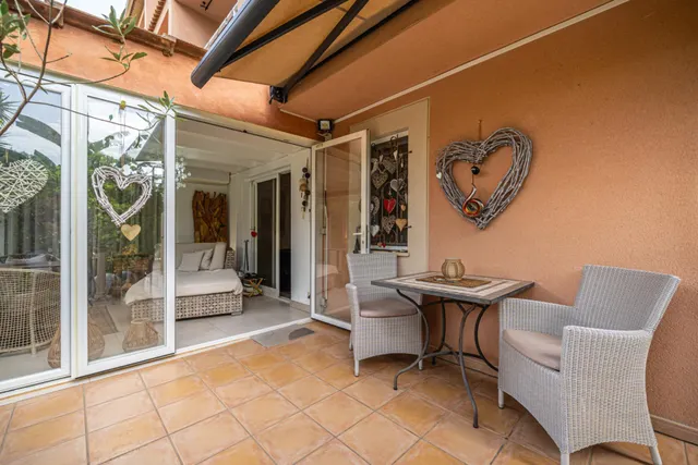 Planta baja totalmente reformada con jardín privado, sauna, piscina comunitaria y parking en Sa Coma — 34