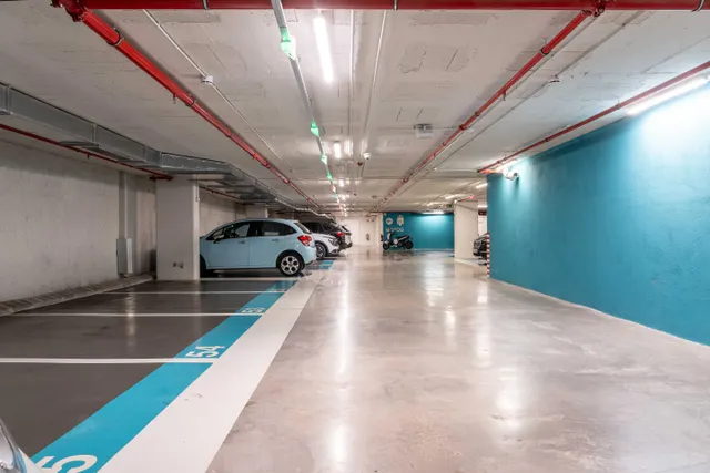 Parking 12m² en alquiler - Eixample — 20
