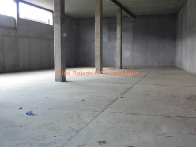 REF 2173 NAVE 400 M2 EN PLANTA BAJA CANDEAN VIGO