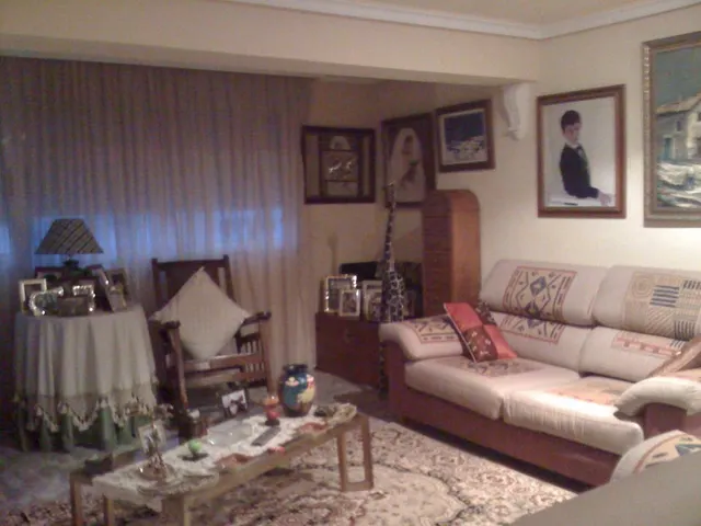 Chalet a 30 metros de la playa de 2 plantas con posibilidad de hacer otro apartamento — 25