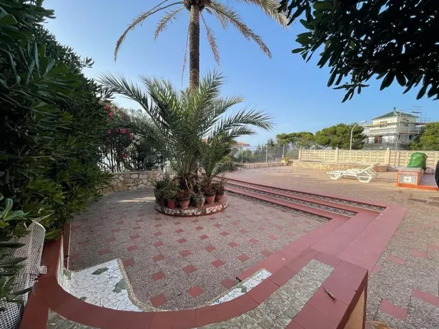 Chalet 5 habitaciones 298m² en venta - El Faro - foto 3