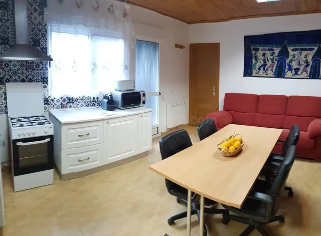 CASA CENTRICA PARA VIVIR - foto 4