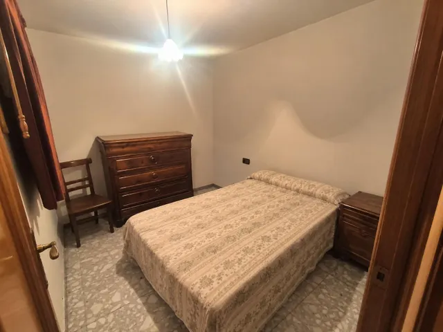 CASA ADOSADA EN VENTA CON 2 VIVIENDAS INDEPENDIENTES — 9