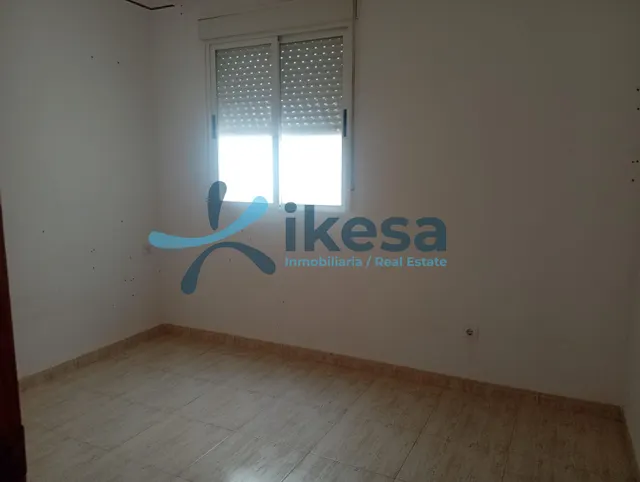Oportunidad Única: Moderno Piso de 2 habitaciones en Adra — 15
