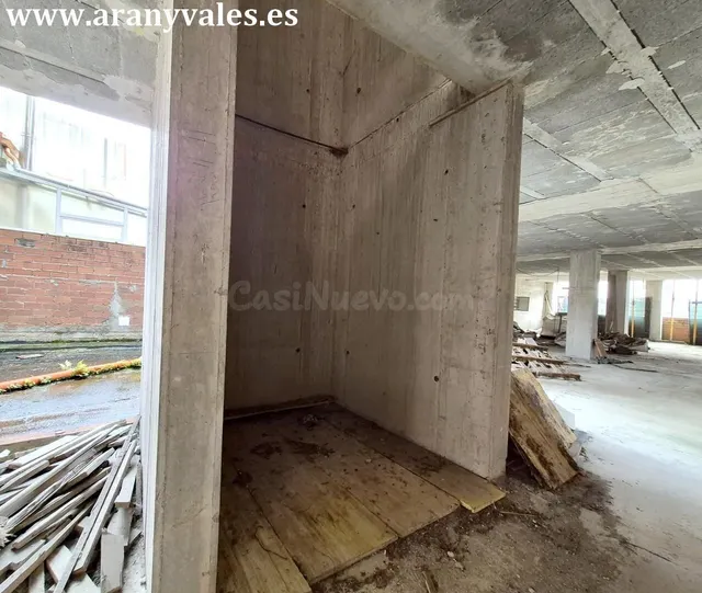 Edificio en Construcción en Calles Xallas-Mahón - foto 4